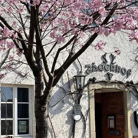 Jaegerhof Hotel *
