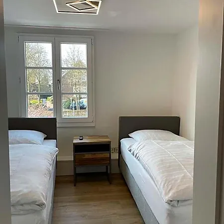 Jägerhof Hotel *